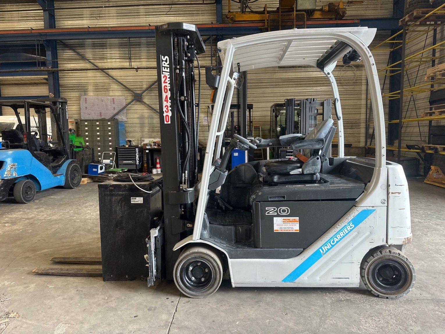 Chariot élévateur frontal UniCarriers TX4-20L