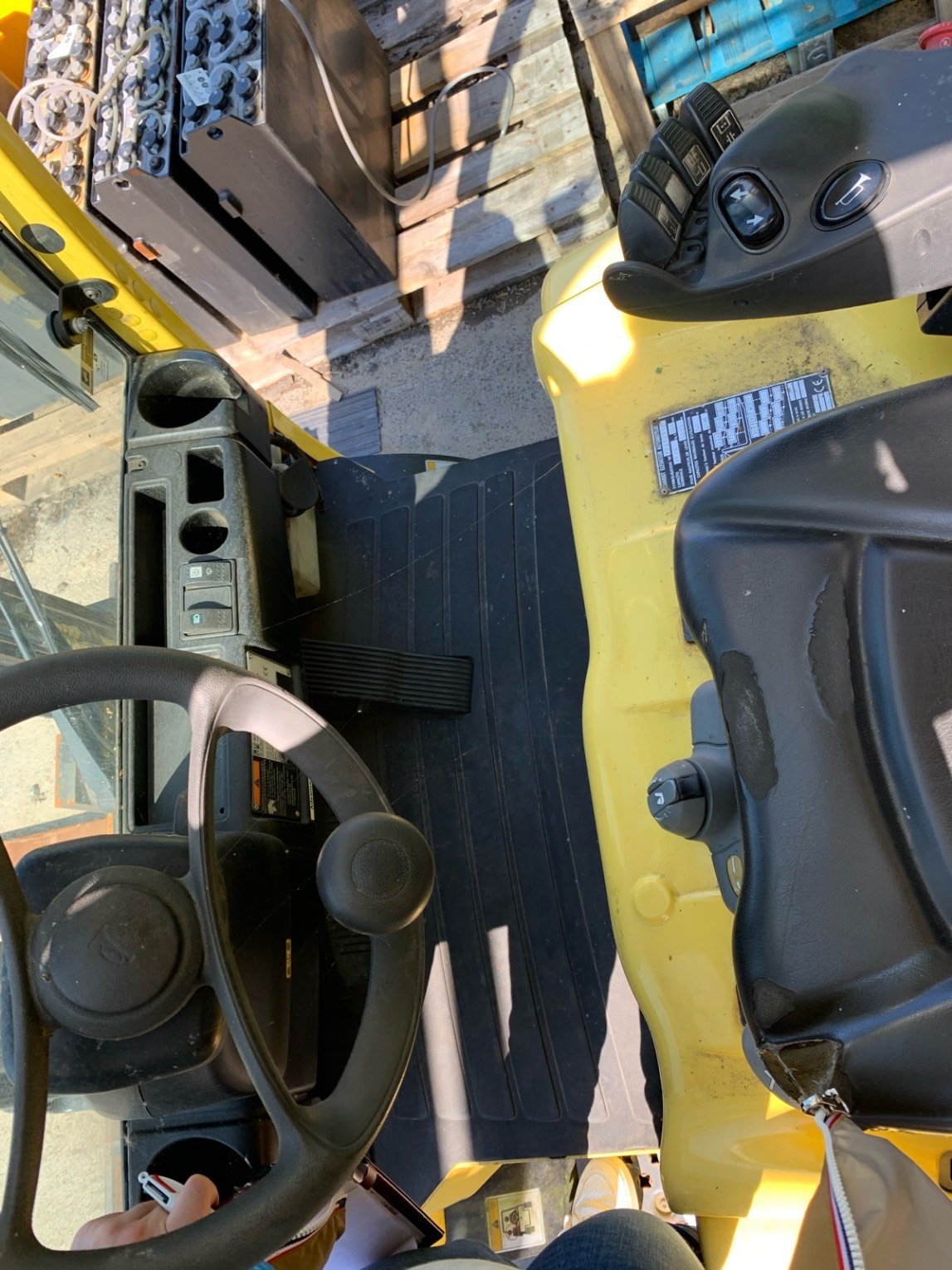 Chariot élévateur frontal Hyster J3.5XN