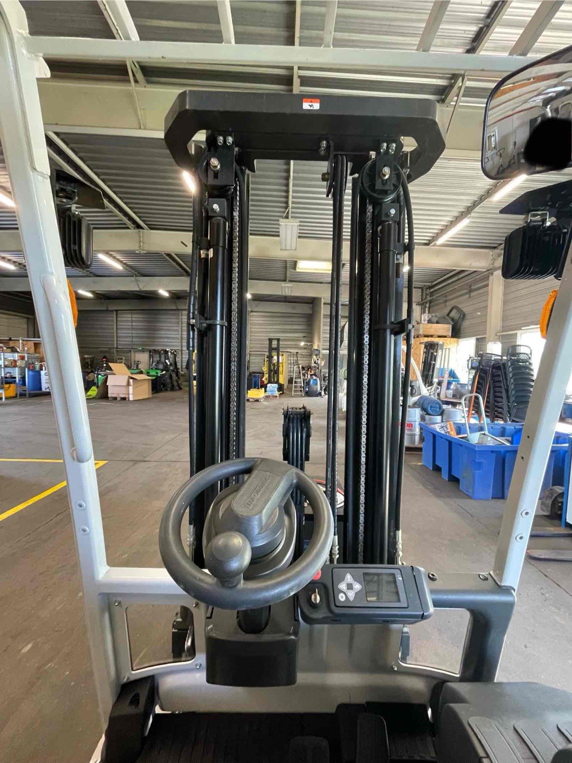 Chariot élévateur frontal UniCarriers TX4-20L