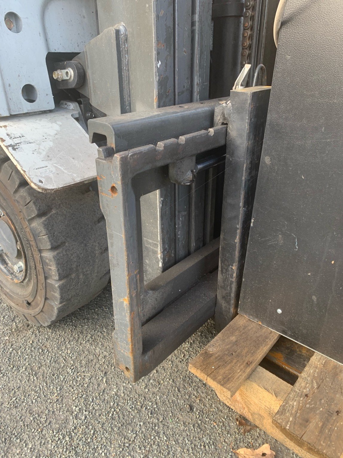 Chariot élévateur frontal UniCarriers TX3-15C