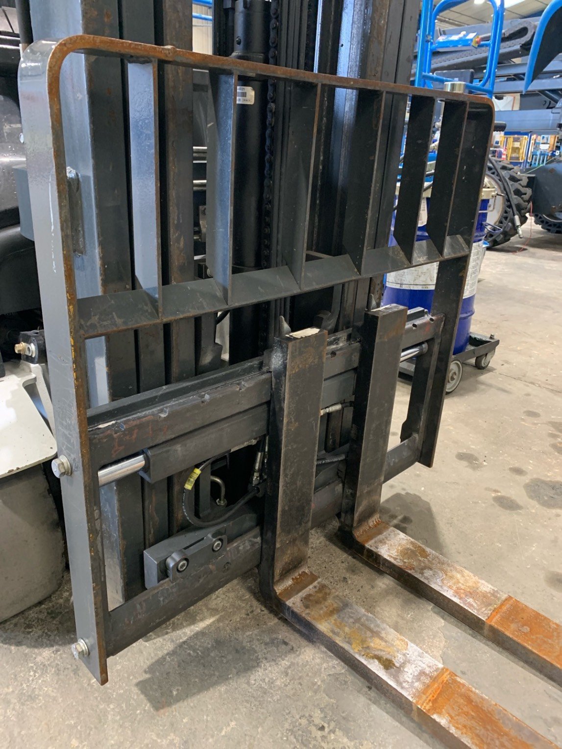 Chariot élévateur frontal UniCarriers TX3-15S