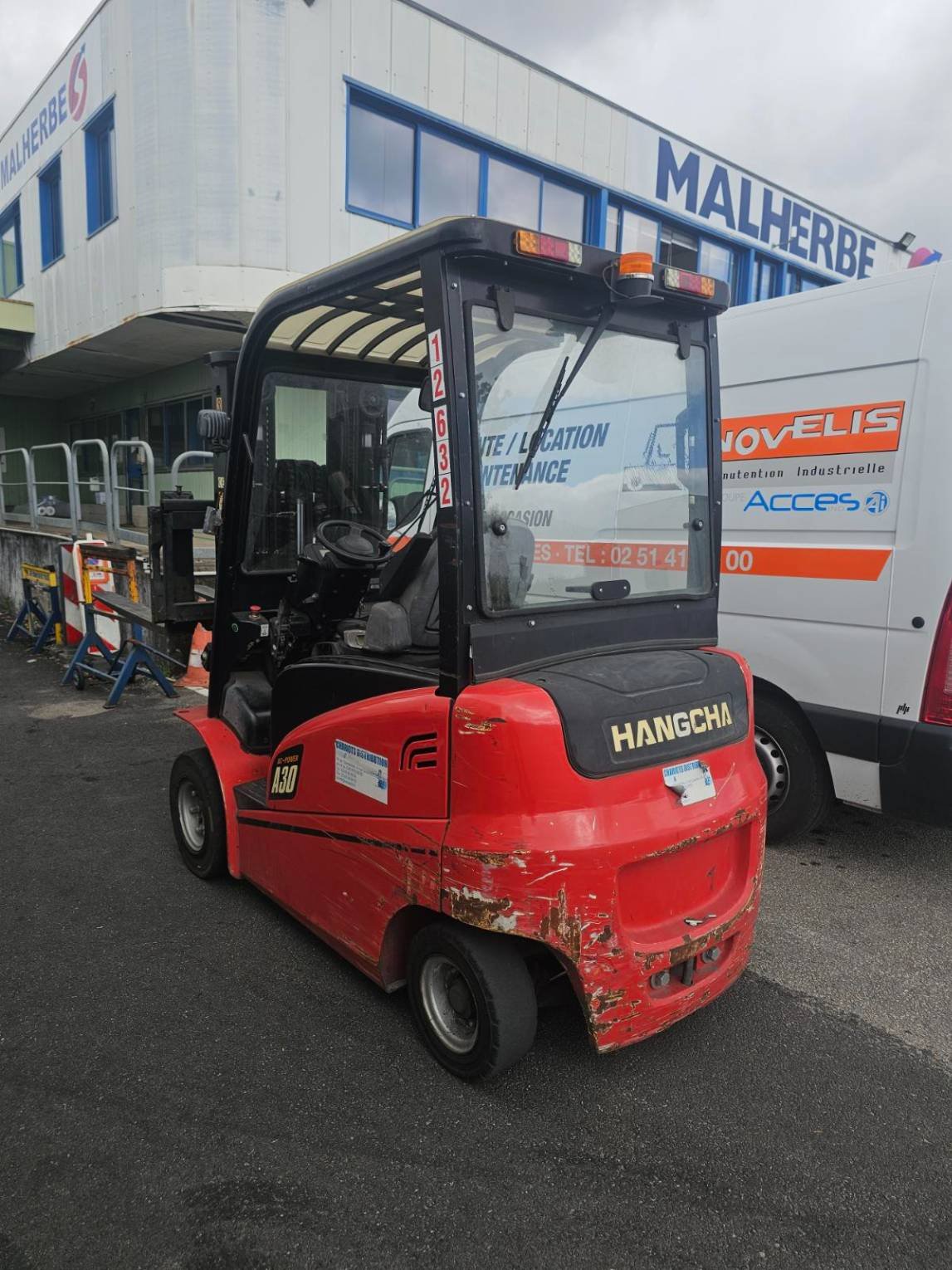 Chariot élévateur frontal Hangcha A4W30