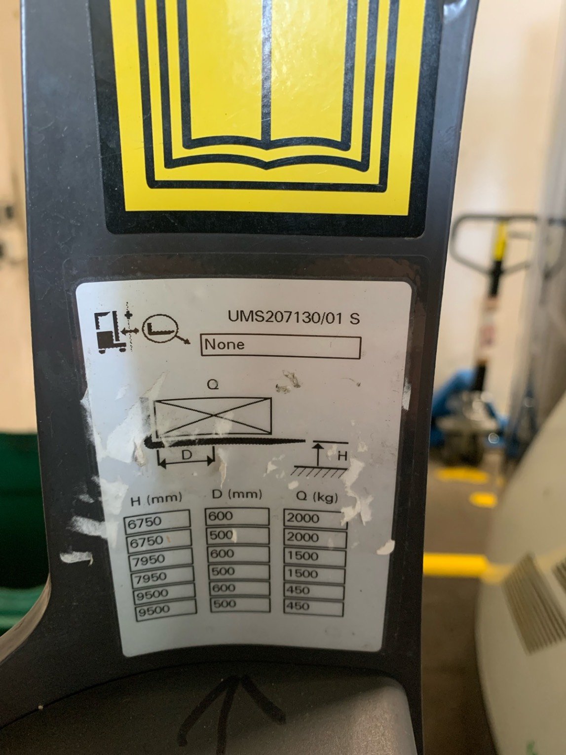 Chariot à mât rétractable Atlet UMS200