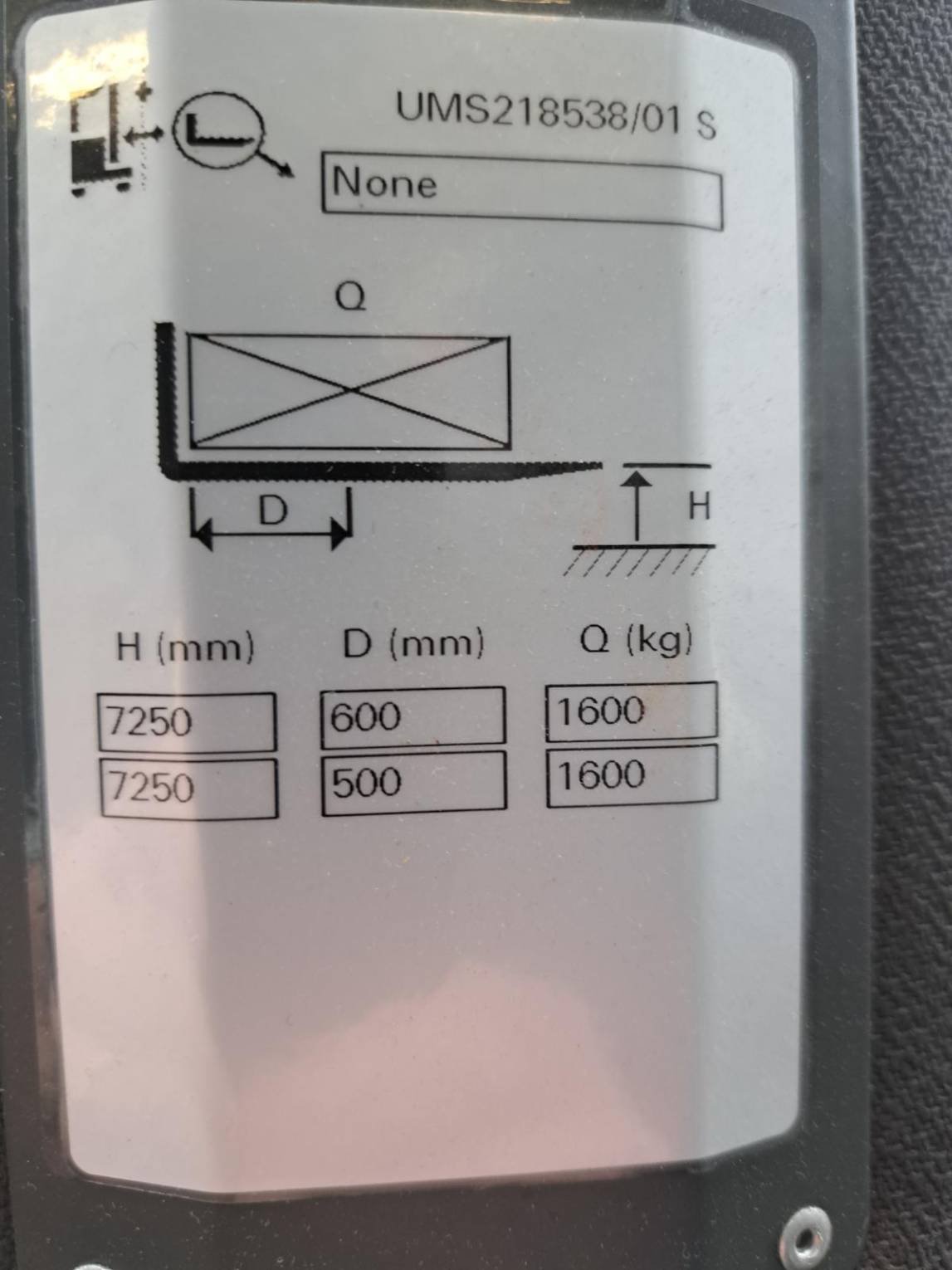 Chariot à mât rétractable UniCarriers UMS160
