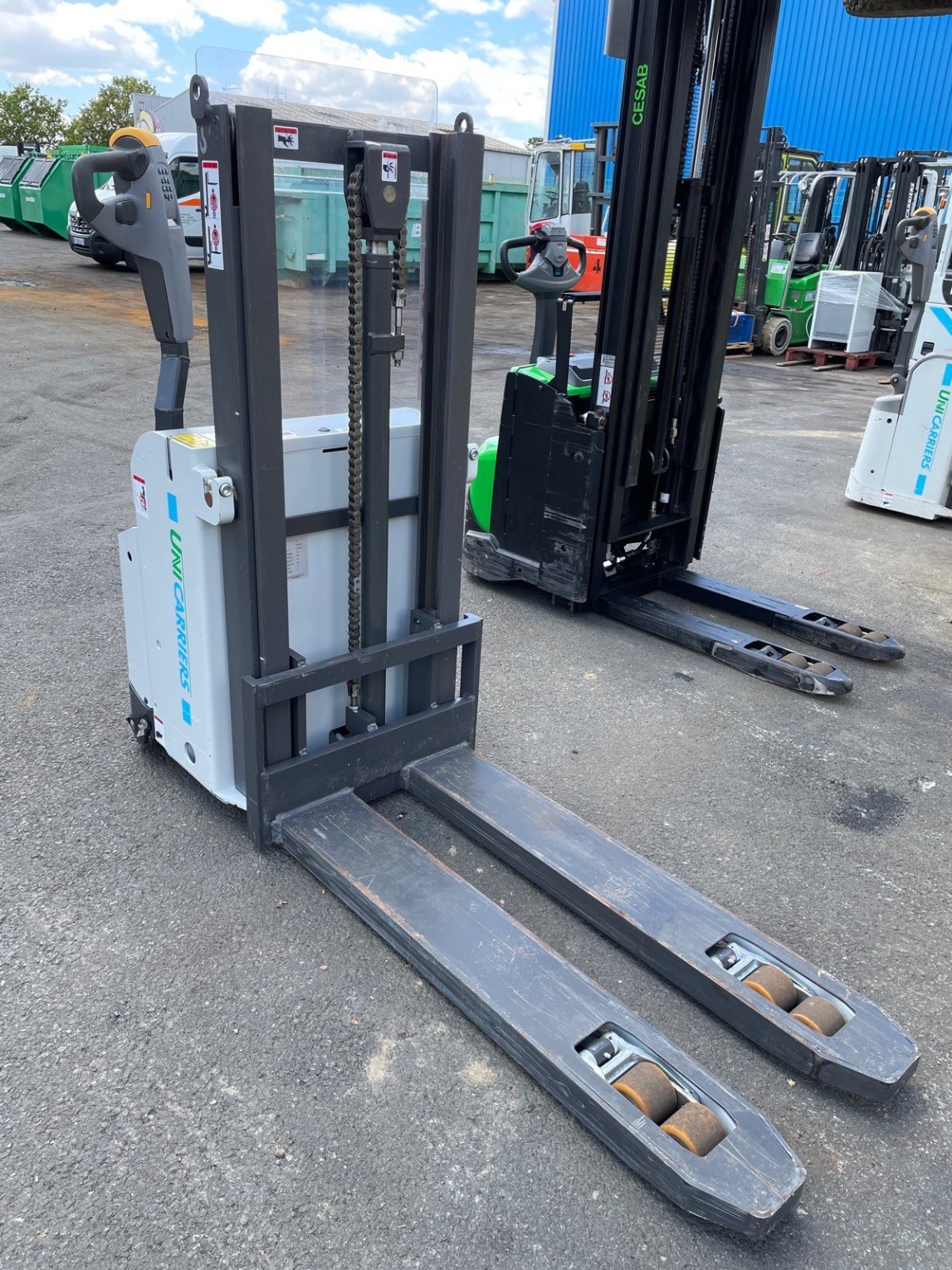 Gerbeur UniCarriers PSD125