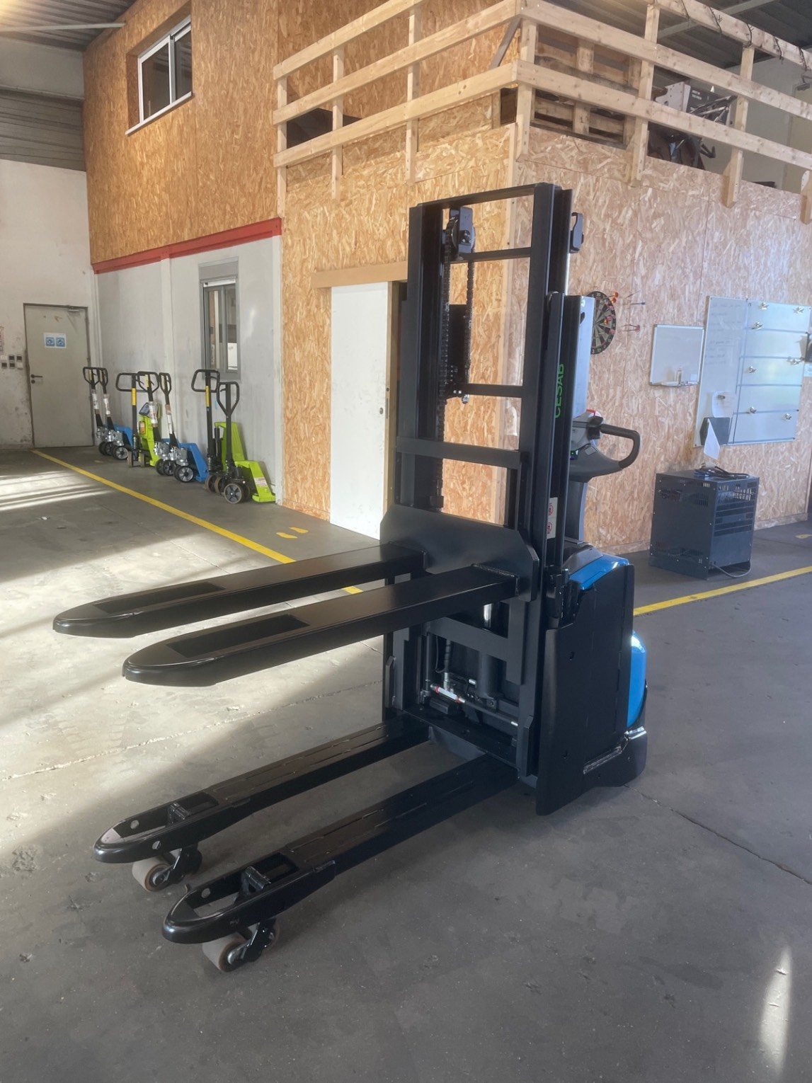 Gerbeur CESAB S220D