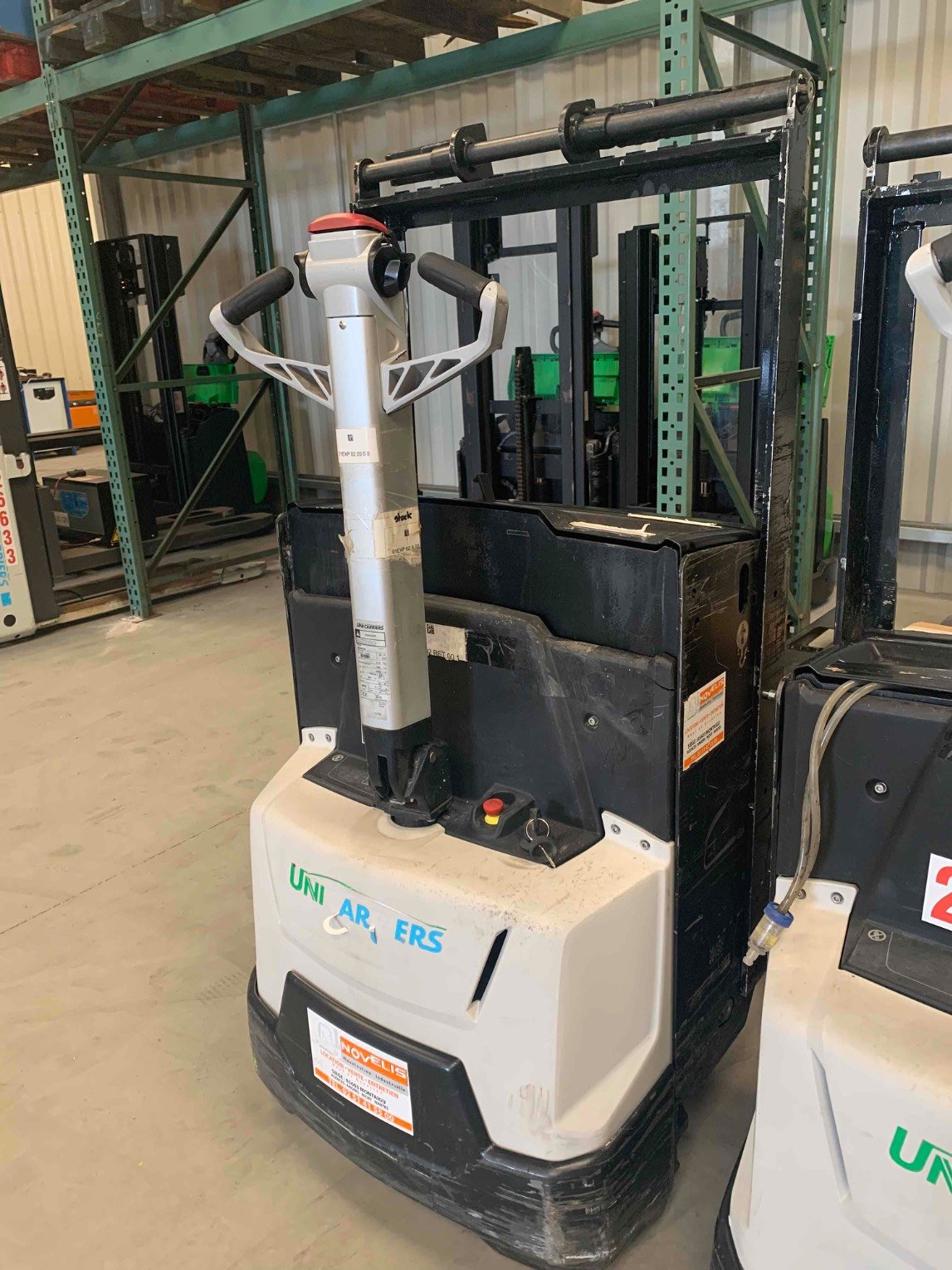 Transpalette électrique UniCarriers MDW200
