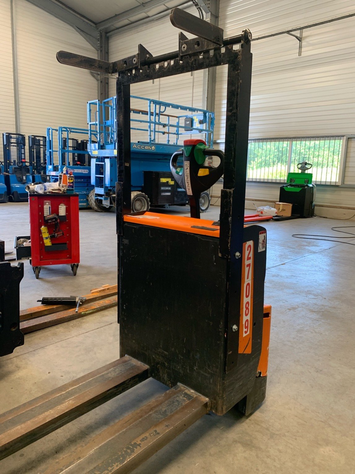 Transpalette électrique Doosan BPL18S-7