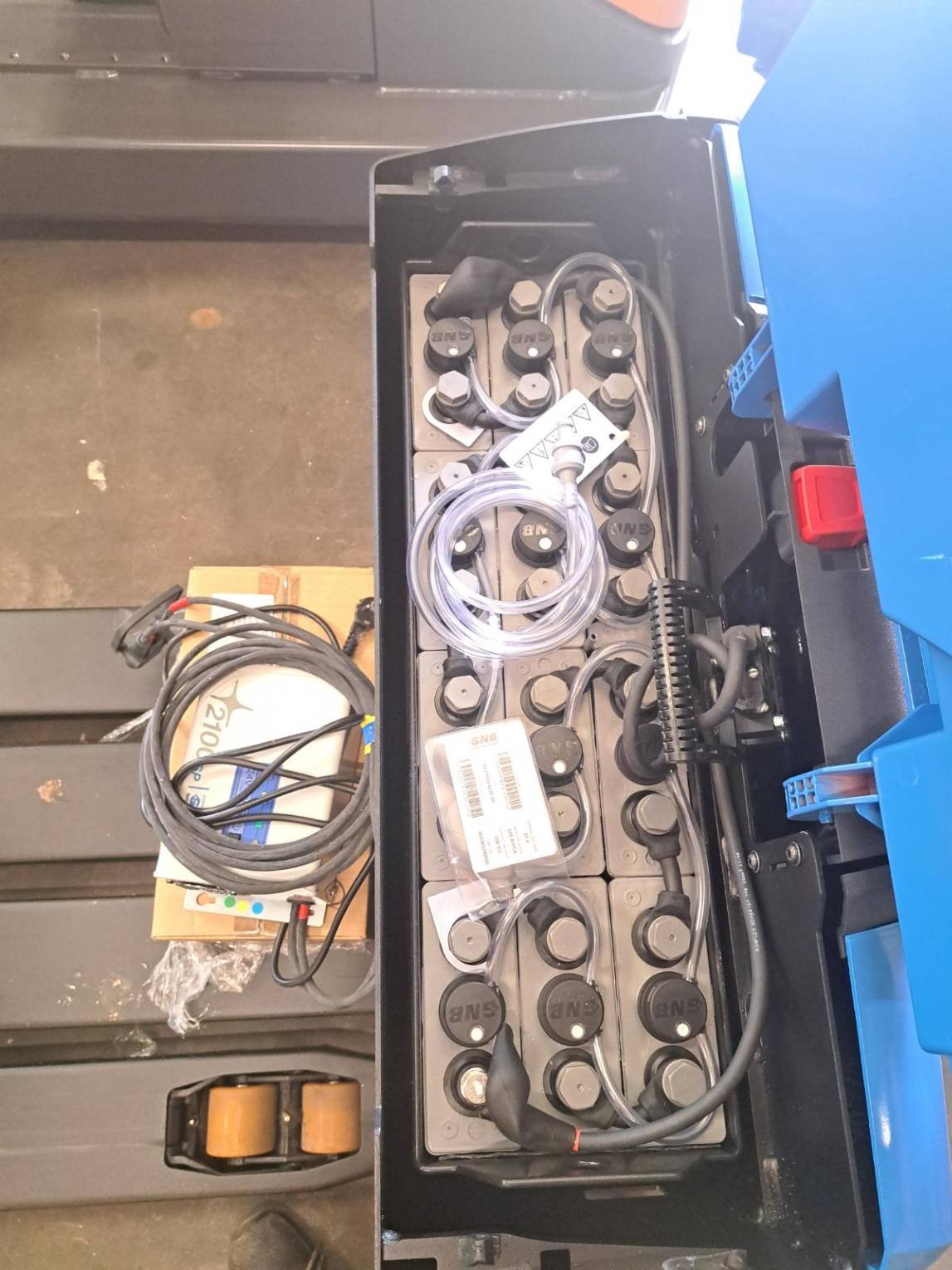 Transpalette électrique CESAB P216