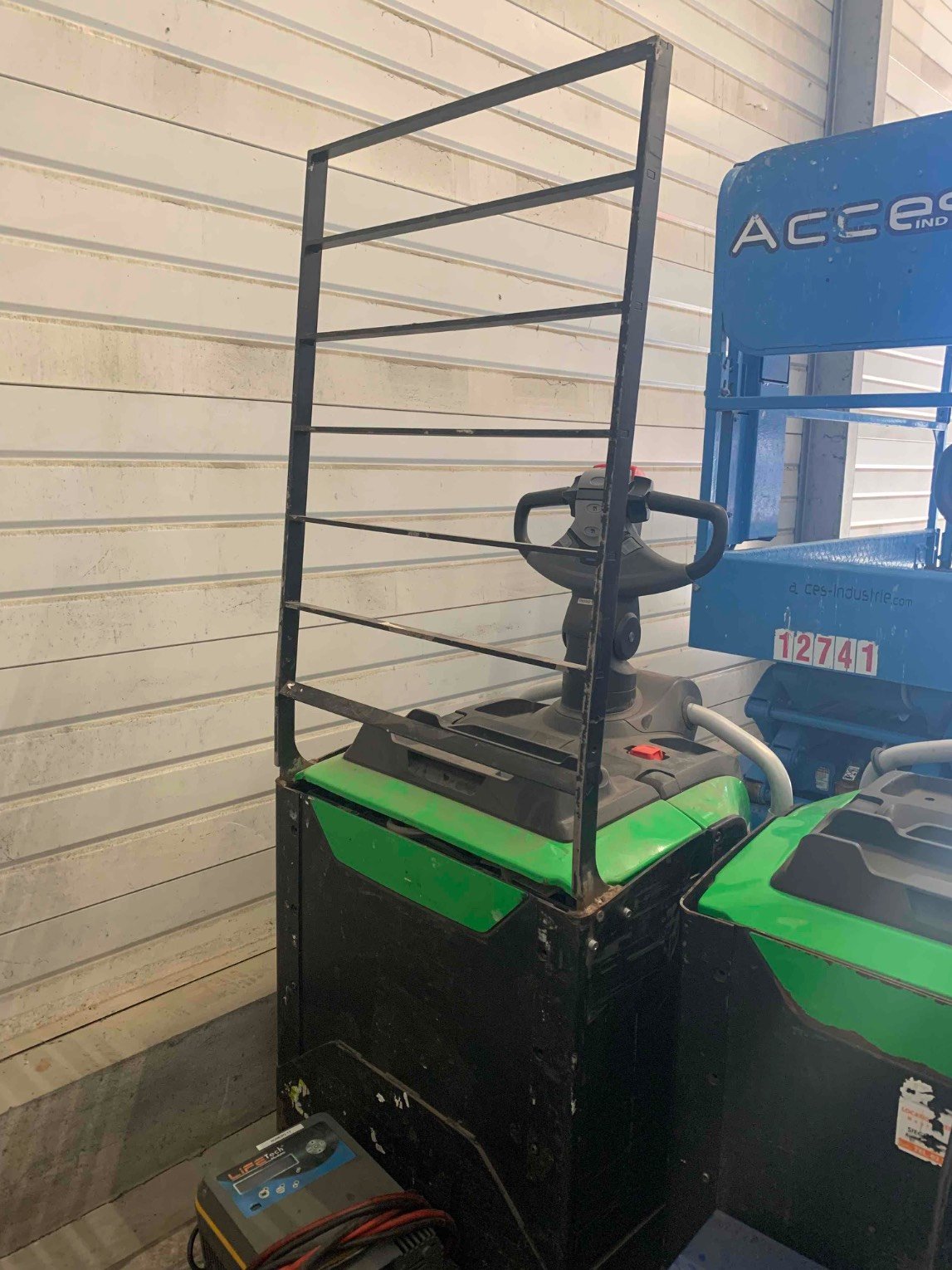 Transpalette électrique CESAB P320