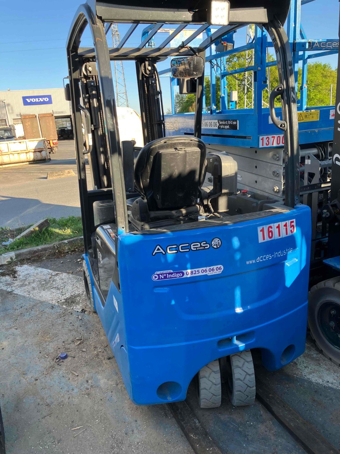 Chariot élévateur frontal UniCarriers A2N1L16Q