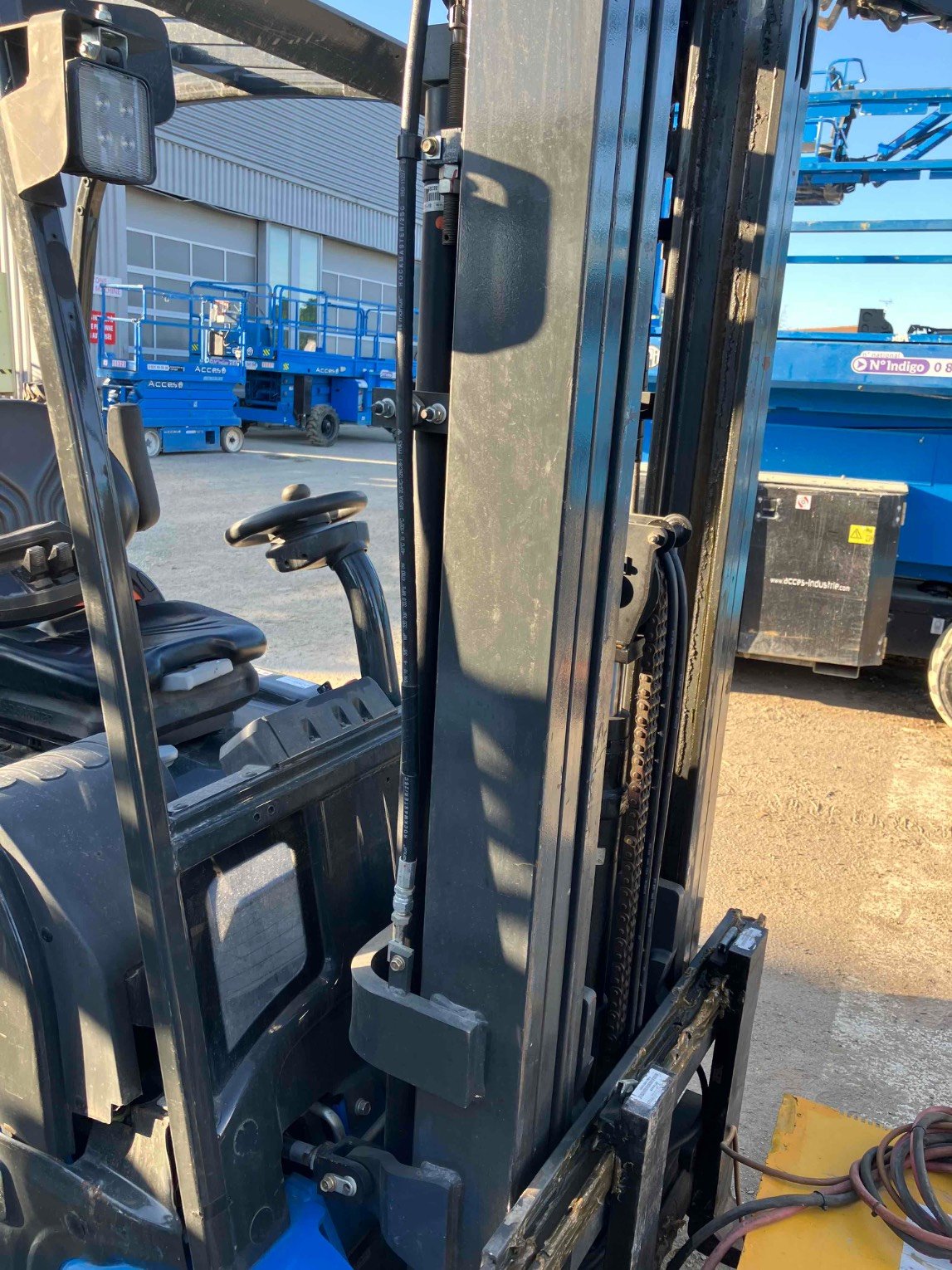 Chariot élévateur frontal UniCarriers A2N1L16Q