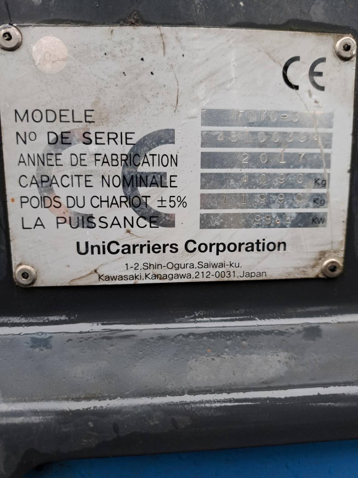 Chariot élévateur frontal UniCarriers FD70-3